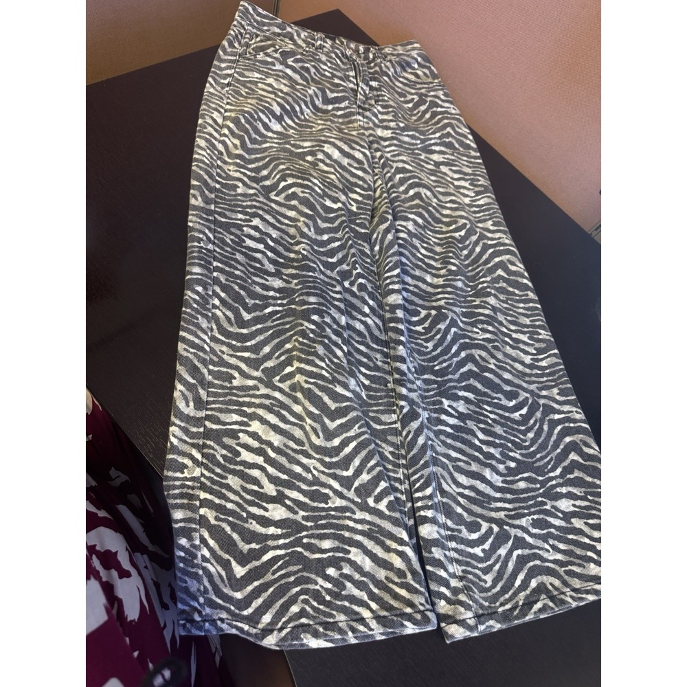 Women's Cider Size 0 Zebra Black/white Flare Leg Jeans Euc A29